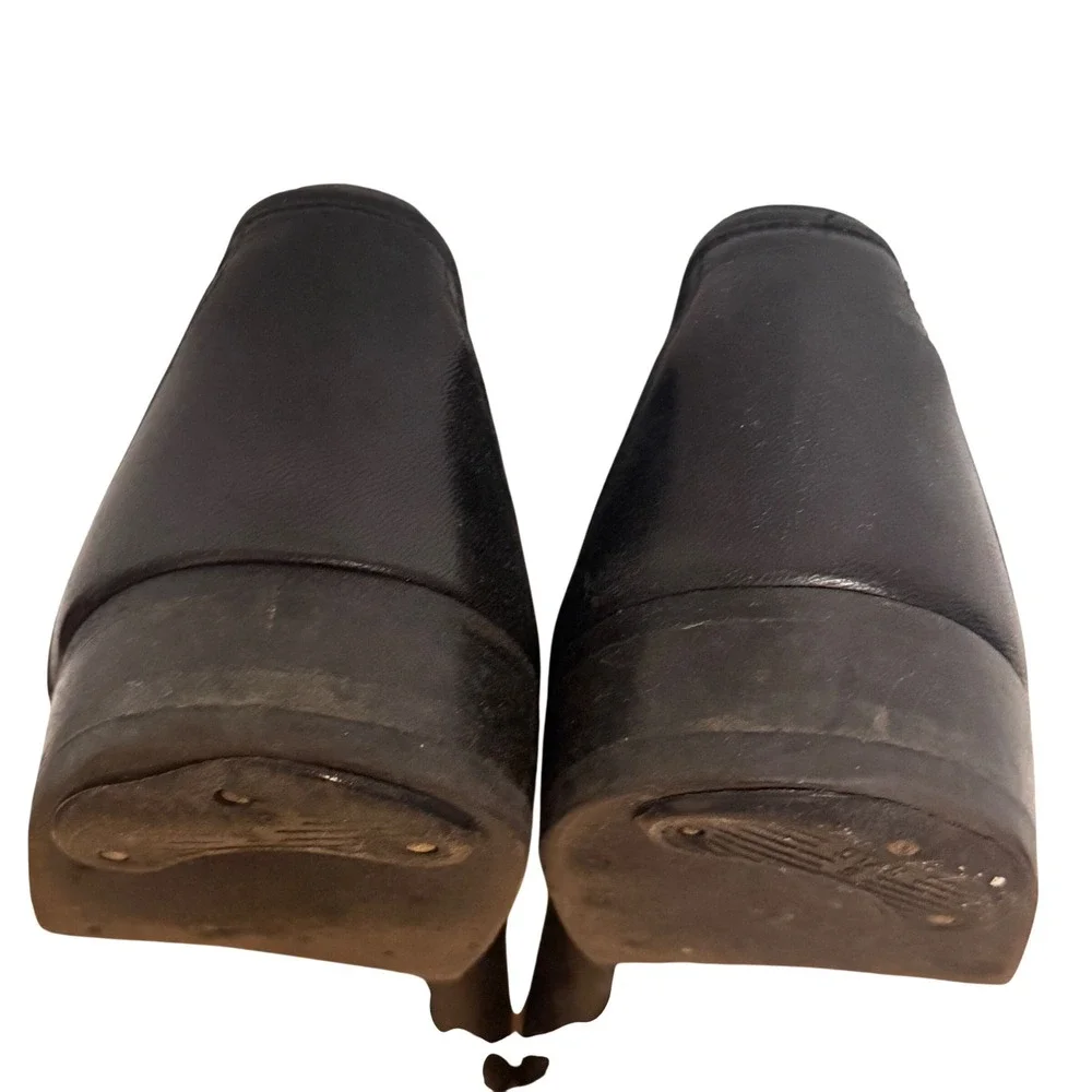 Johnston & Murphy Black Leather Tassel Loafers Size 10M Moc Toe Slip On Shoes